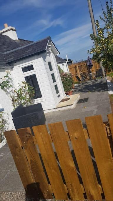 Cosy 2 Bedroom Croft Cottage With Beautiful Views North Kessock Eksteriør billede